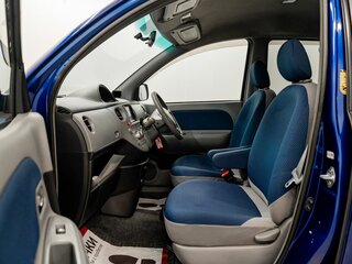 2004 Toyota Sienta I, синий, 600000 рублей, вид 4