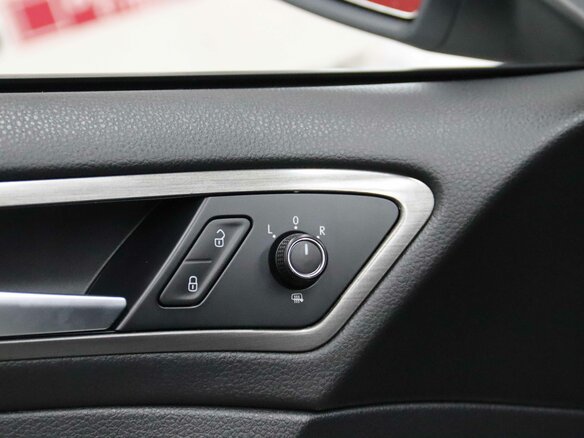 2013 Volkswagen Golf VII, белый, 995170 рублей - вид 16