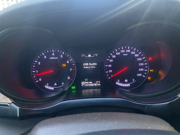 2013 Kia Quoris I, чёрный, 1280000 рублей - вид 10