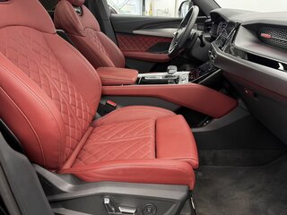 2026 Audi Q6 45 TFSI, чёрный, 7570000 рублей, вид 5