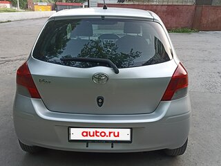 2008 Toyota Vitz II (XP90), серебристый, 650000 рублей, вид 5
