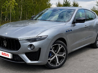 2022 Maserati Levante GT Hybrid I Рестайлинг, серебристый, 10700000 рублей, вид 2