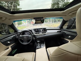 2019 Lexus ES 350 VII, серый, 3450000 рублей, вид 5