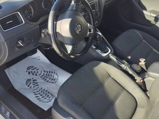 2014 Volkswagen Jetta VI Рестайлинг, серый, 1170000 рублей, вид 4