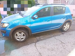 2015 Renault Sandero Stepway II, синий, 950000 рублей, вид 3