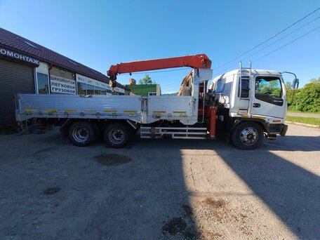 2003 Isuzu Forward (F-Series), белый, 3800000 рублей, вид 1