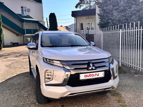 2020 Mitsubishi Pajero Sport III Рестайлинг, белый, 3100000 рублей, вид 1