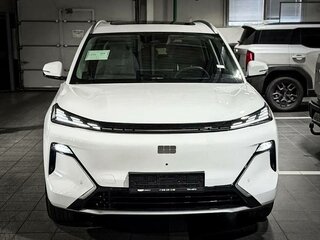 2026 Geely EX5 Гибрид EM-R, белый, 3829990 рублей, вид 1