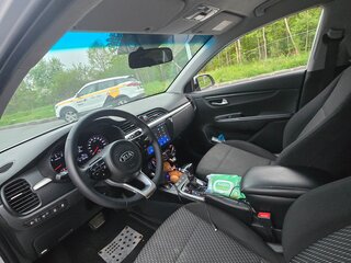 2020 Kia Rio IV, серый, 1400000 рублей, вид 5