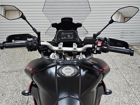 2020 Yamaha Tracer 900, красный, 1150000 рублей, вид 4