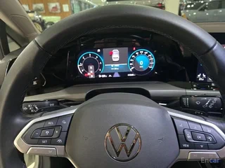 2023 Volkswagen Golf VIII, белый, 2875000 рублей, вид 5