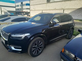2021 Volvo XC90 II Рестайлинг 1, чёрный, 6000000 рублей, вид 1