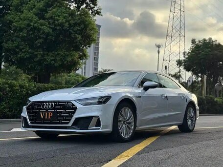 2022 Audi A7 L 45 TFSI II (4K), белый, 4501000 рублей, вид 1