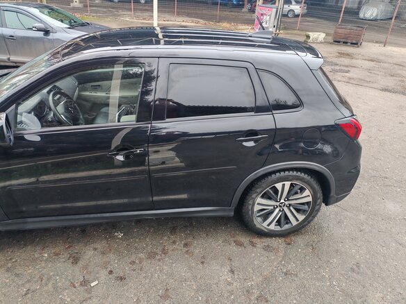 2020 Mitsubishi Outlander Sport I Рестайлинг 3, чёрный, 1749000 рублей - вид 5