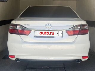 2014 Toyota Camry VII (XV50) Рестайлинг, белый, 1850000 рублей, вид 1