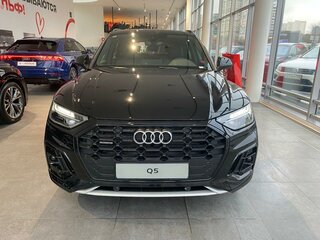 2025 Audi Q5 L 40 TFSI II (FY) Рестайлинг, чёрный, 6200000 рублей, вид 2