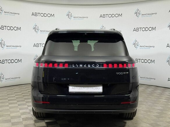 2026 Lynk & Co 900, чёрный - вид 5