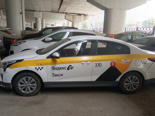 2021 Kia Rio IV Рестайлинг, белый, 940000 рублей, вид 3
