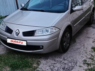2007 Renault Megane II Рестайлинг, бежевый, 400000 рублей, вид 1