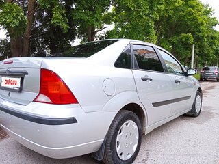 2003 Ford Focus I Рестайлинг, серебристый, 495000 рублей, вид 4