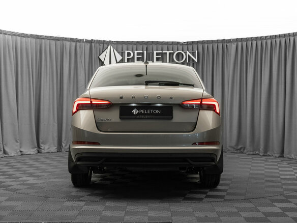 2021 Skoda Rapid II, коричневый, 1710000 рублей - вид 5