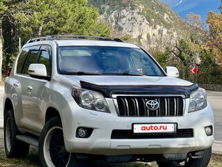 2012 Toyota Land Cruiser Prado 150 Series, белый, 2900000 рублей, вид 1