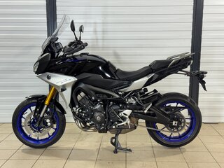 2018 Yamaha Tracer 900, чёрный, 935000 рублей, вид 4