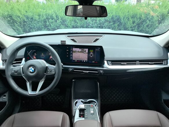 2023 BMW X1 20Li sDrive III (U11/U12), белый - вид 12