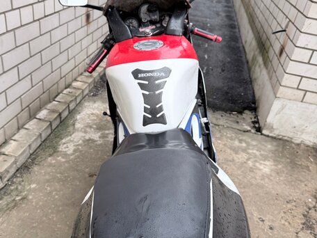 1996 Honda RVF 400, красный, 210000 рублей, вид 3