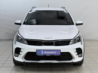 2021 Kia Rio X IV Рестайлинг, белый, 1699000 рублей, вид 3