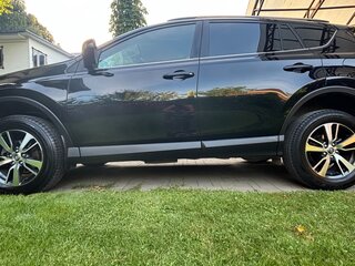 2017 Toyota RAV4 IV (XA40) Рестайлинг, чёрный, 2400000 рублей, вид 4