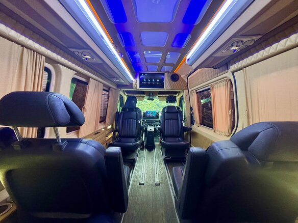 2019 Mercedes-Benz Sprinter, чёрный, 6300000 рублей - вид 21