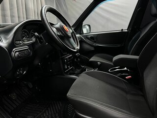 2018 Chevrolet Niva I Рестайлинг, серебристый, 759888 рублей, вид 5