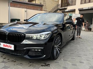 2017 BMW 7 серии Long 725Ld VI (G11/G12), чёрный, 3350000 рублей, вид 1