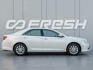2011 Toyota Camry VII (XV50), белый, 1750000 рублей, вид 5