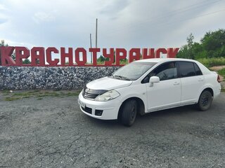 2013 Nissan Tiida I Рестайлинг, белый, 700000 рублей, вид 2