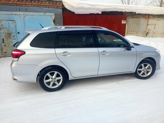 2017 Toyota Corolla Fielder XI (E160, E170, E180) Рестайлинг 1, серебристый, 1500000 рублей, вид 3