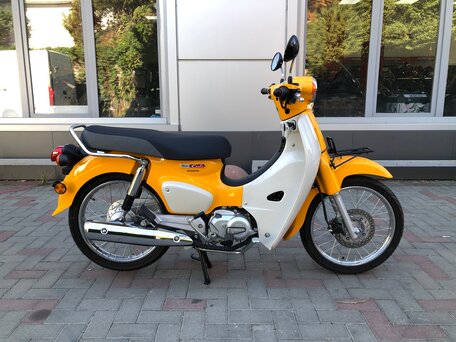 2026 Honda Super Cub, жёлтый, 350000 рублей, вид 1