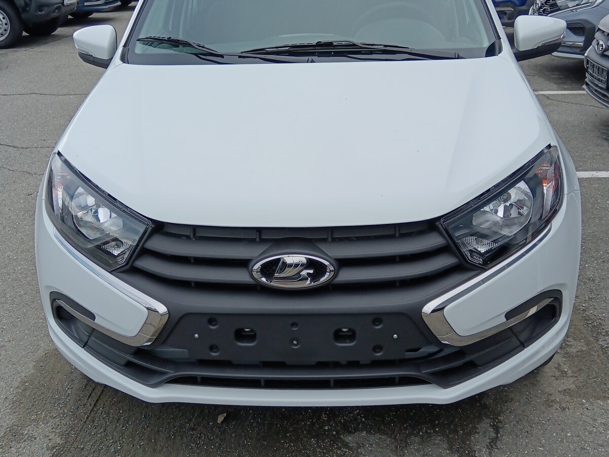 Открыть фотографии: Lada (ВАЗ) Granta I Рестайлинг