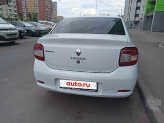 2017 Renault Logan II, белый, 750000 рублей, вид 2