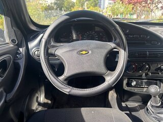 2008 Chevrolet Niva I, серебристый, 340000 рублей, вид 2