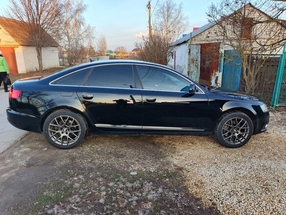 2010 Audi A6 III (C6) Рестайлинг, чёрный, 1350000 рублей - вид 1