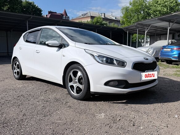 2015 Kia Ceed II, белый - вид 21