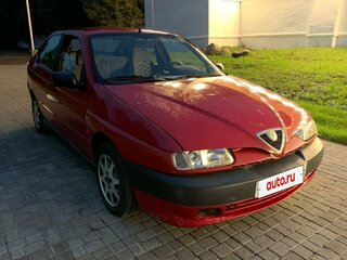 1996 Alfa Romeo 146, красный, 440000 рублей, вид 3