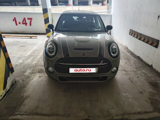 2019 Mini Hatch Cooper S III (F55/F56) Рестайлинг, серый, 2350000 рублей, вид 3