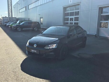 Volkswagen Jetta VI
