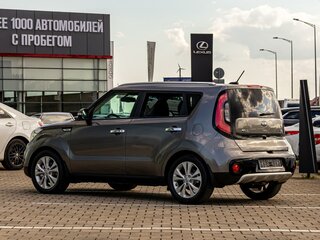 2017 Kia Soul II Рестайлинг, серый, 1295000 рублей, вид 4