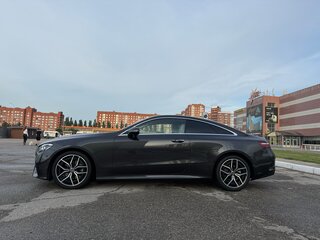 2021 Mercedes-Benz E-Класс 200 V (W213, S213, C238) Рестайлинг, серый, 4900000 рублей, вид 3