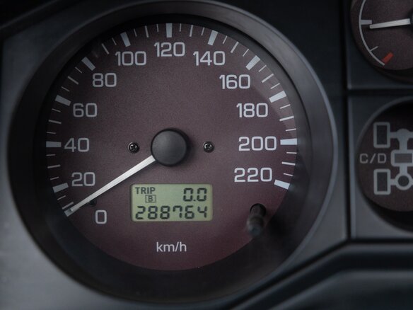 2000 Mitsubishi Pajero III, чёрный - вид 11