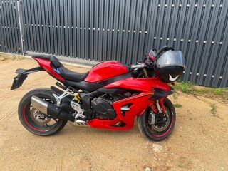 2025 QJMotor SRK 800 RR, красный, 670000 рублей, вид 1